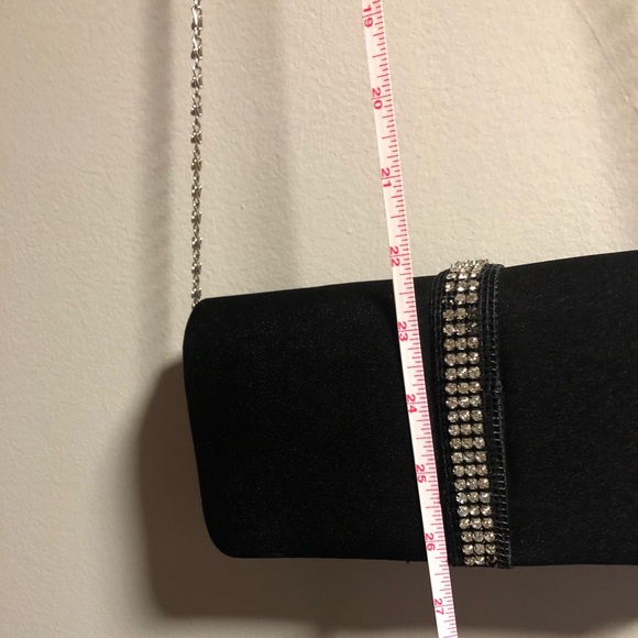 Fancy chain crossbody black with faux crystals - Picture 7 of 8